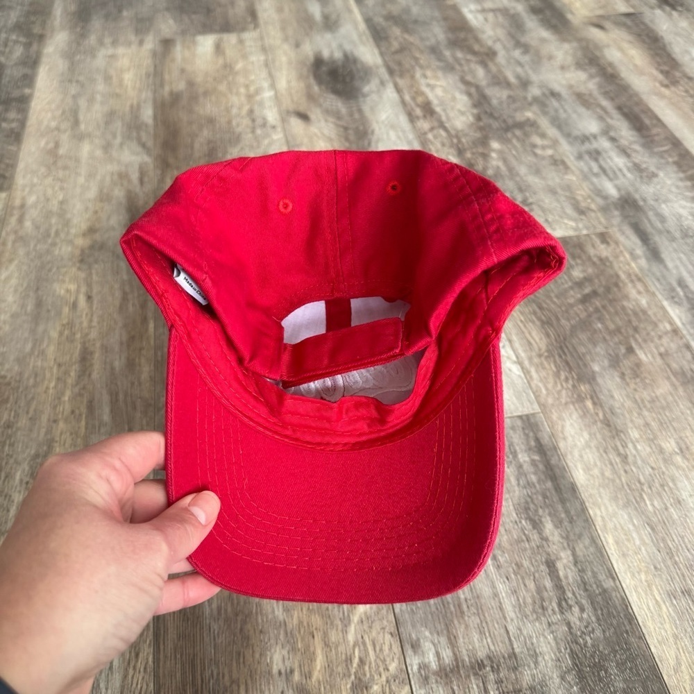 Coca-Cola Red Cap with White Embroidery - Picture 2 of 3